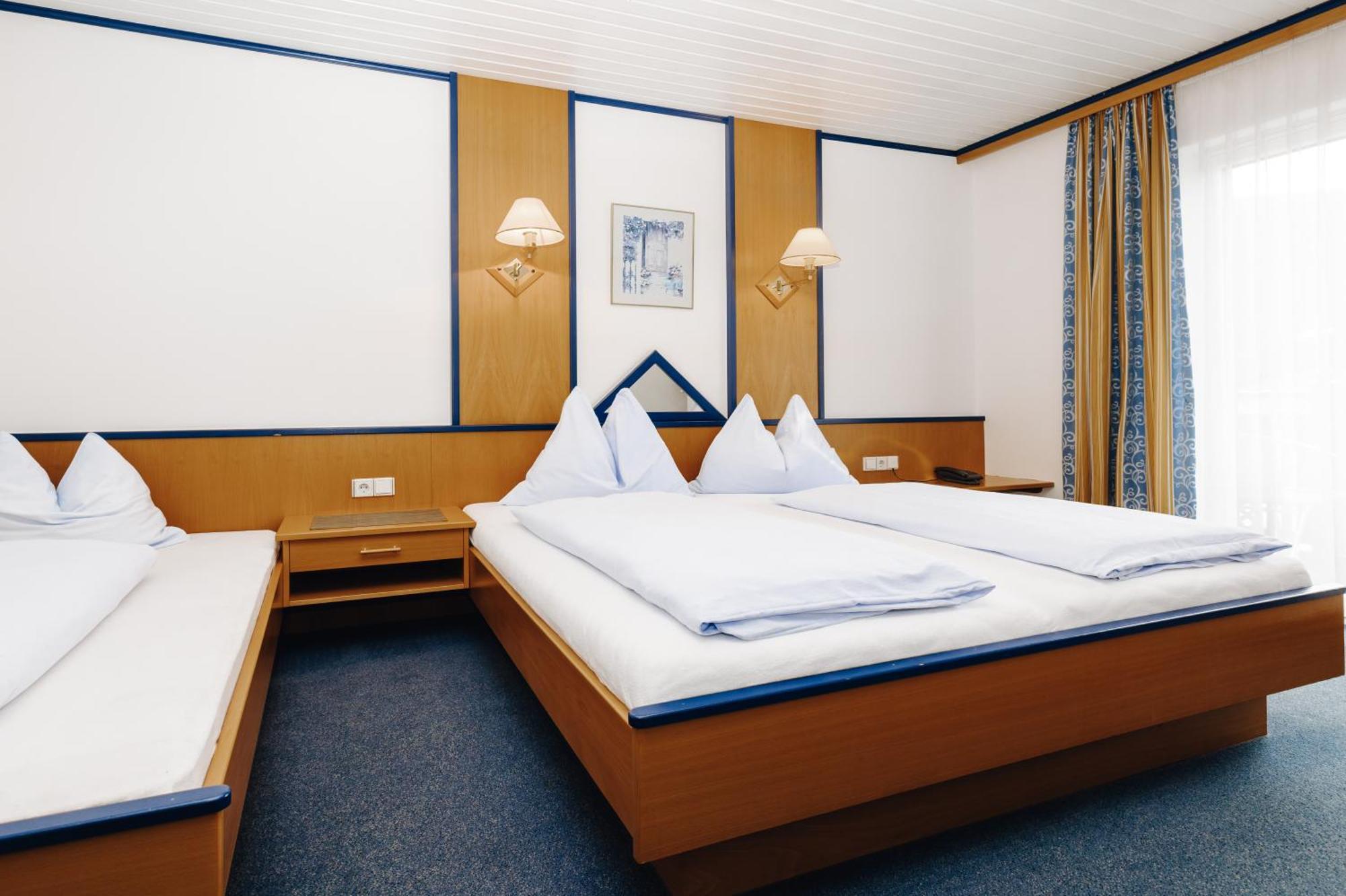 Hotel Garni Tannenhof Flachau Exterior photo