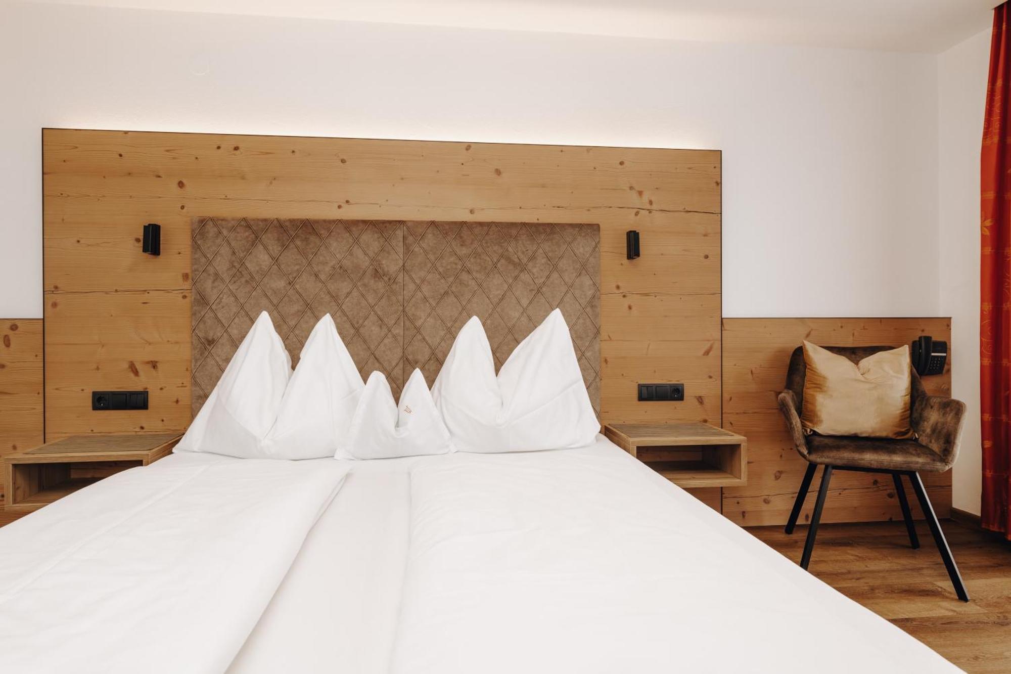 Hotel Garni Tannenhof Flachau Exterior photo
